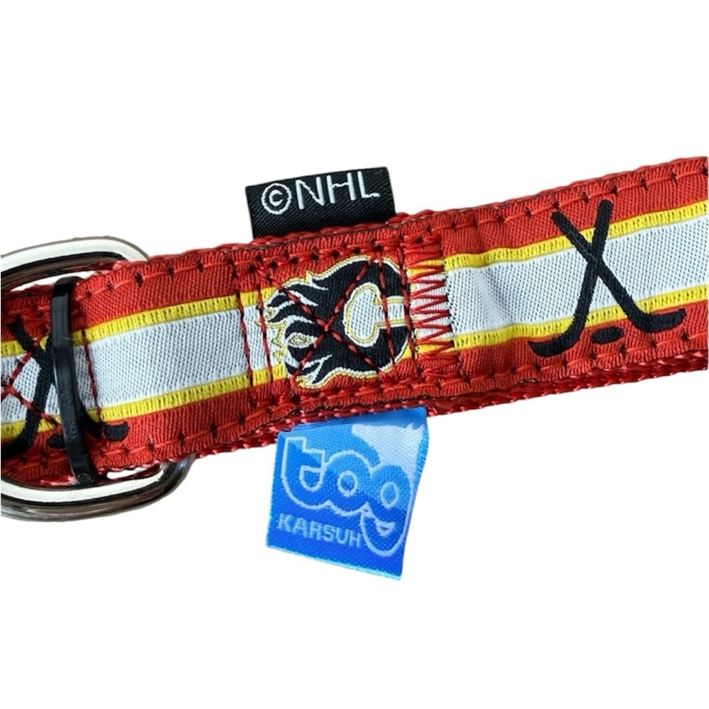 TOGPETWEAR TOG NHL New Calgary Flames Dog Collar Clip Large 20” - 24”